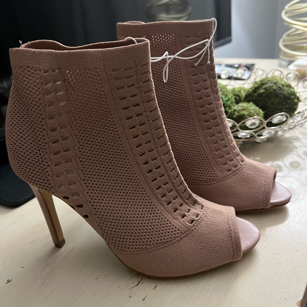 Brand new high heels